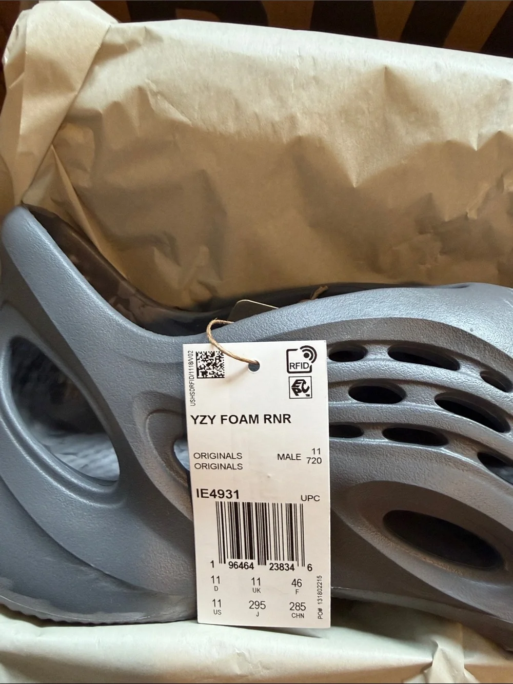 Yeezy foam runner